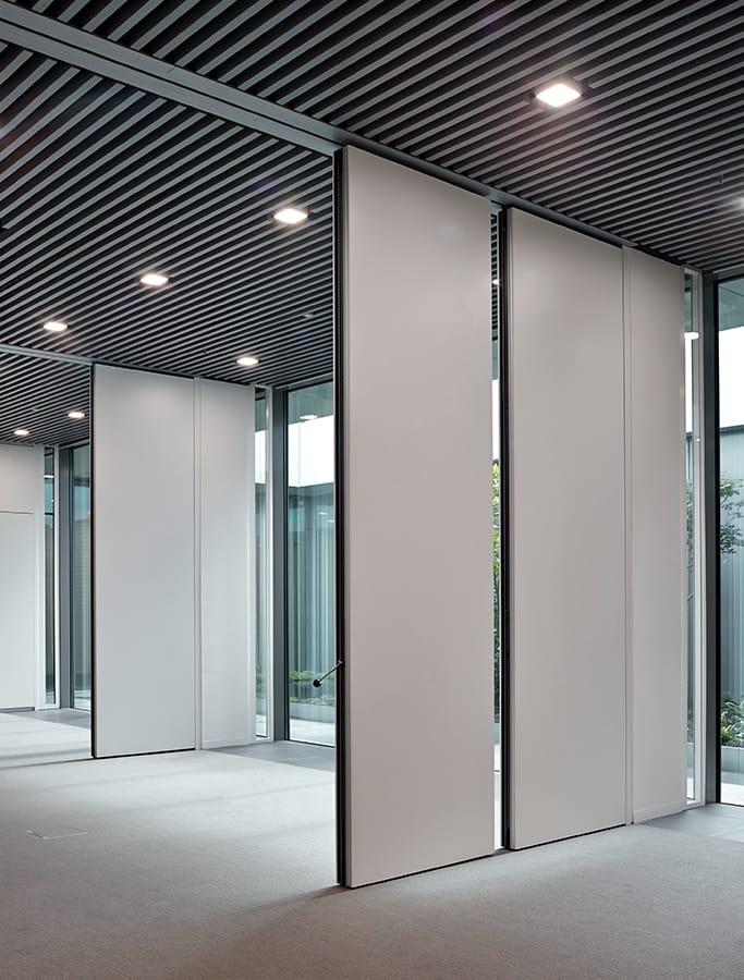 קיר אש - תמונה 17